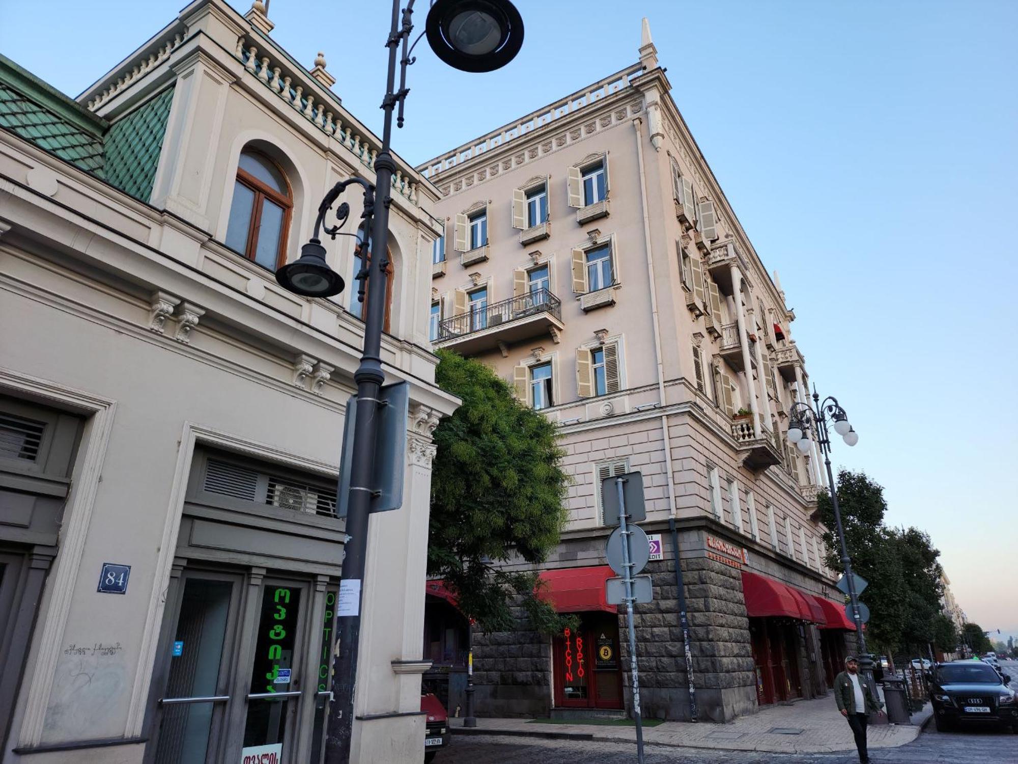 Gallary Hostel Tbilisi Exterior foto